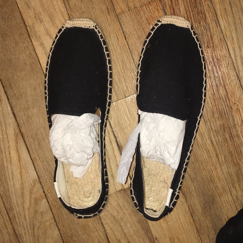 NEW•Black canvas espadrilles size 7